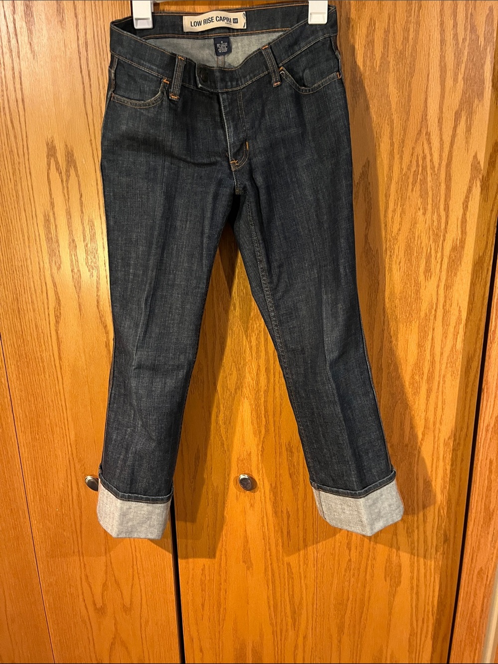 GAP Dark Blue Cropped Low-Rise Capri Jeans with Rolled Cuffs